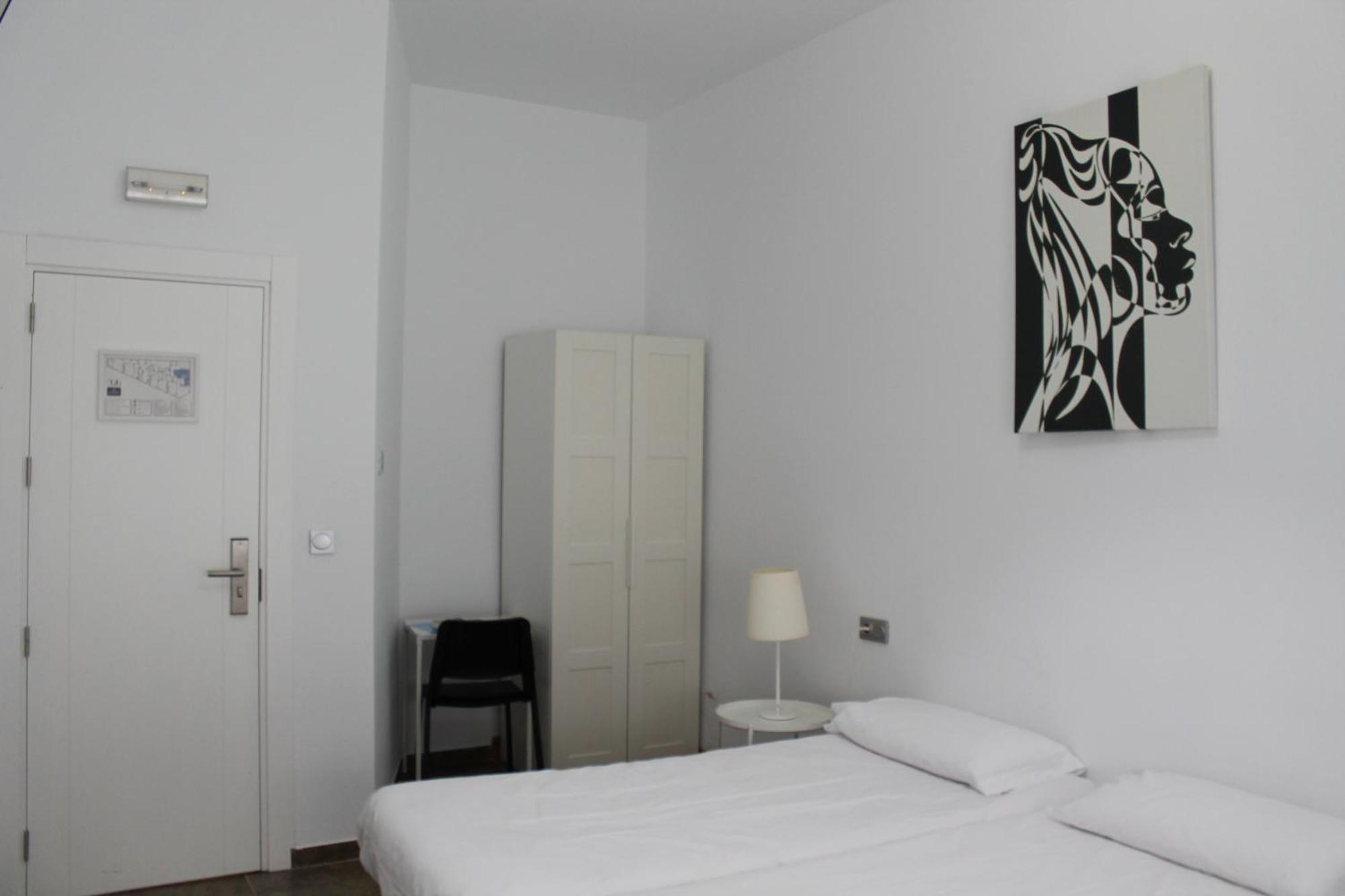 Hospederia Almundo By Alexandra Realty 2*