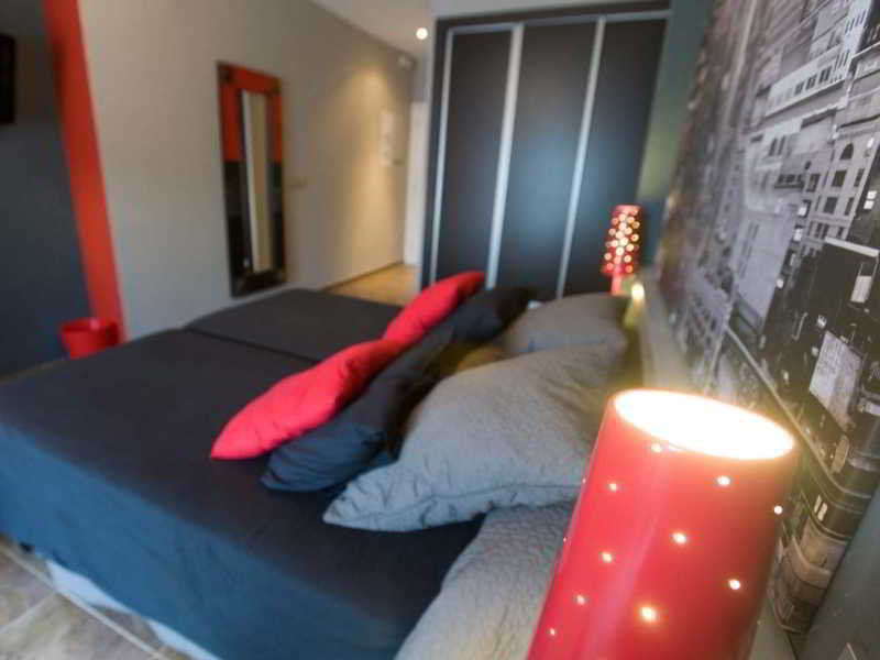 Hospederia Almundo By Alexandra Realty 2*
